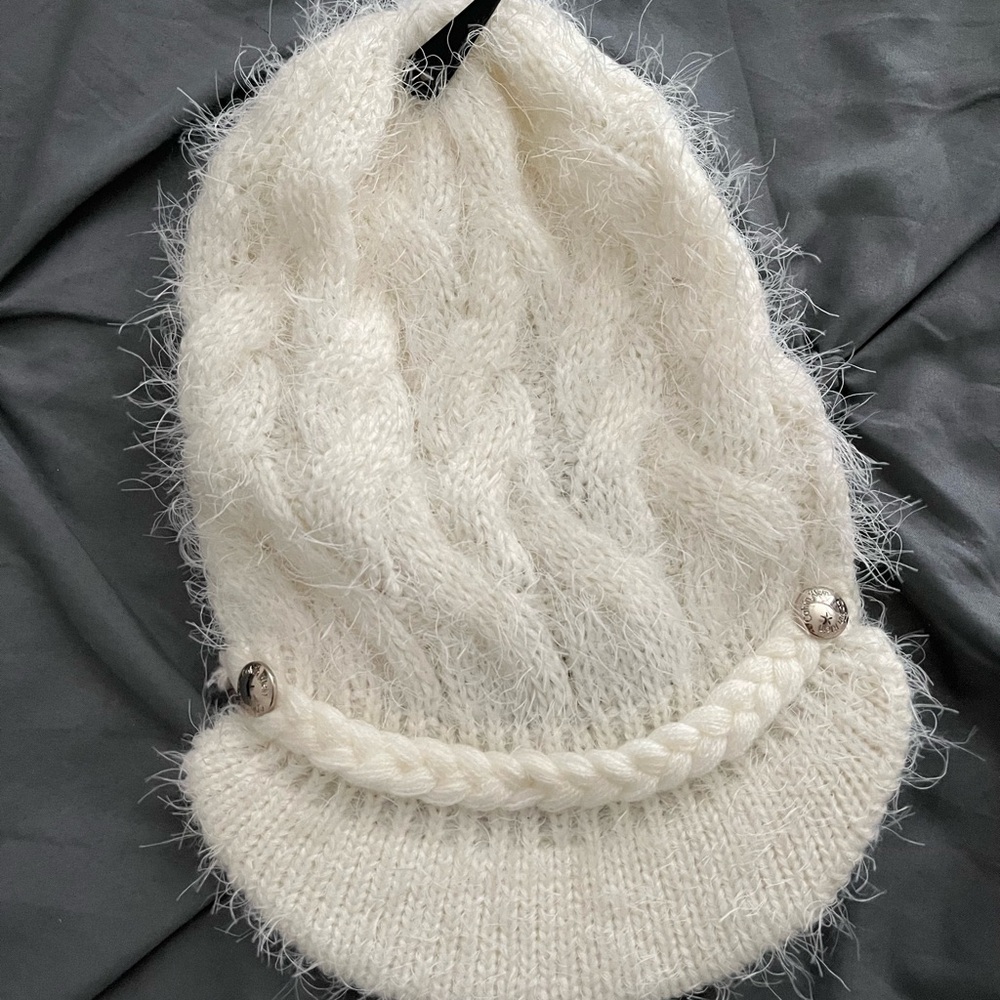 Fuzzy white Calvin Klein visor knit hat. NWT